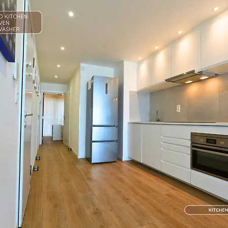 L'infini - Vue Et Acces Direct A La - Escapade A Deux - Quartier Paisible - Gare 5min En Voiture Apartment